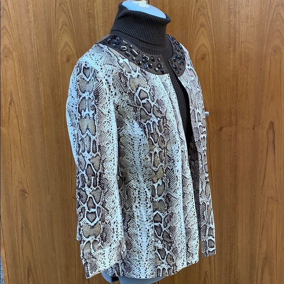 Chico’s Jewel Snakeskin Blazer Jacket - Picture 4 of 16